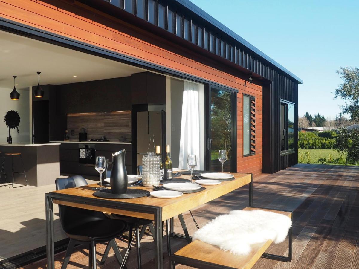 Pinot Longbox - Martinborough Holiday Home Екстер'єр фото